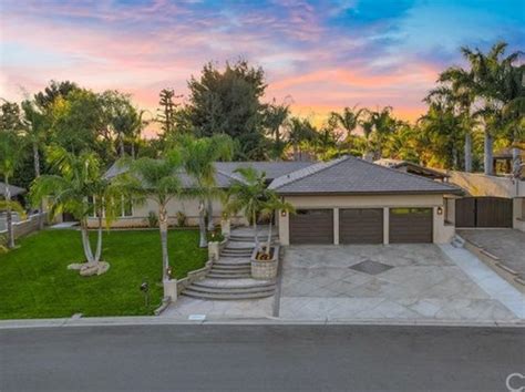 The 3,483 Square Feet single family home is a 4 beds, 3 baths property. . Zillow villa park ca
